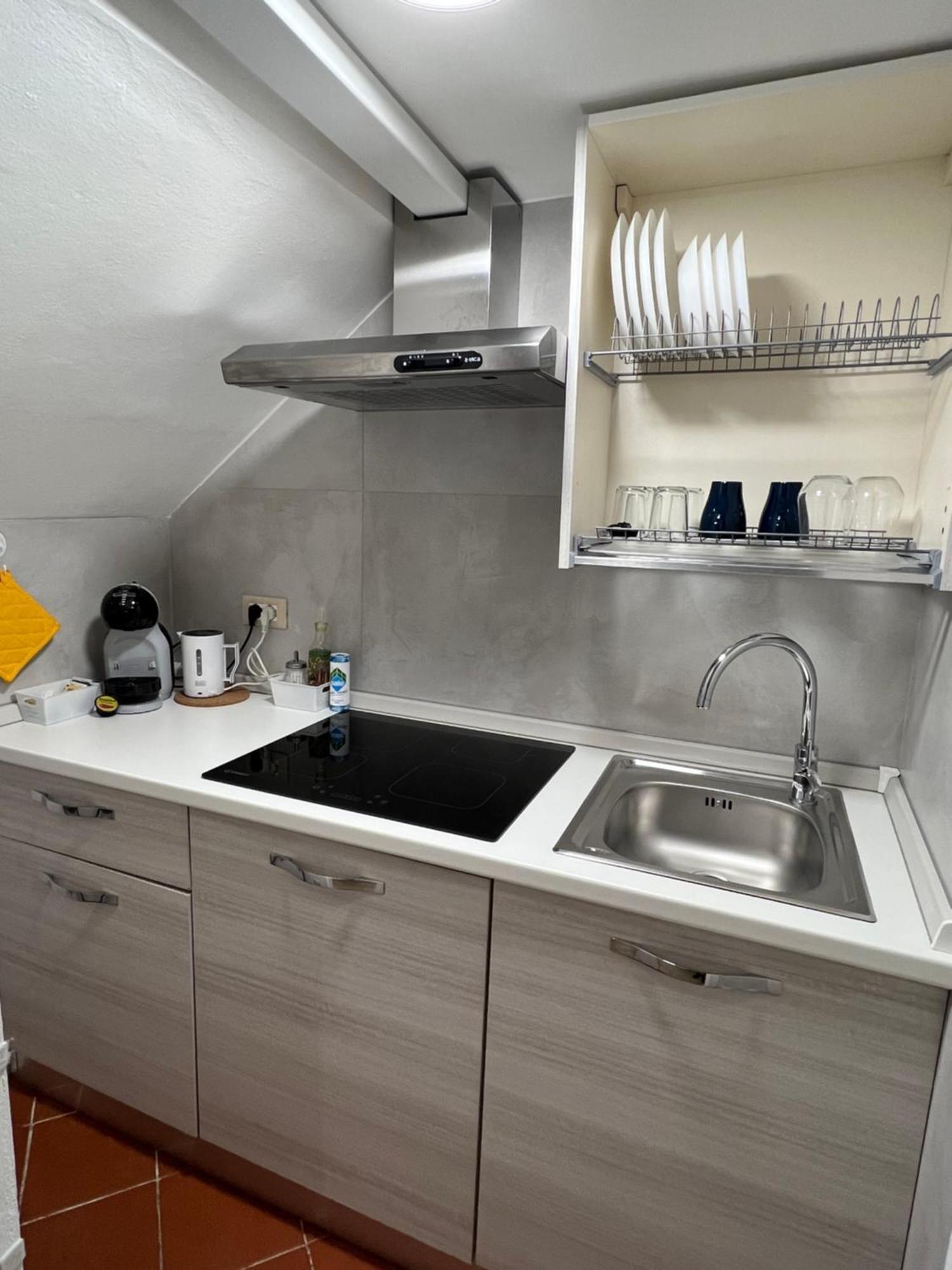 Al 106 Apartment Free Wi-Fi 5 Min Dalla Stazione Prato (Prato) Exterior foto