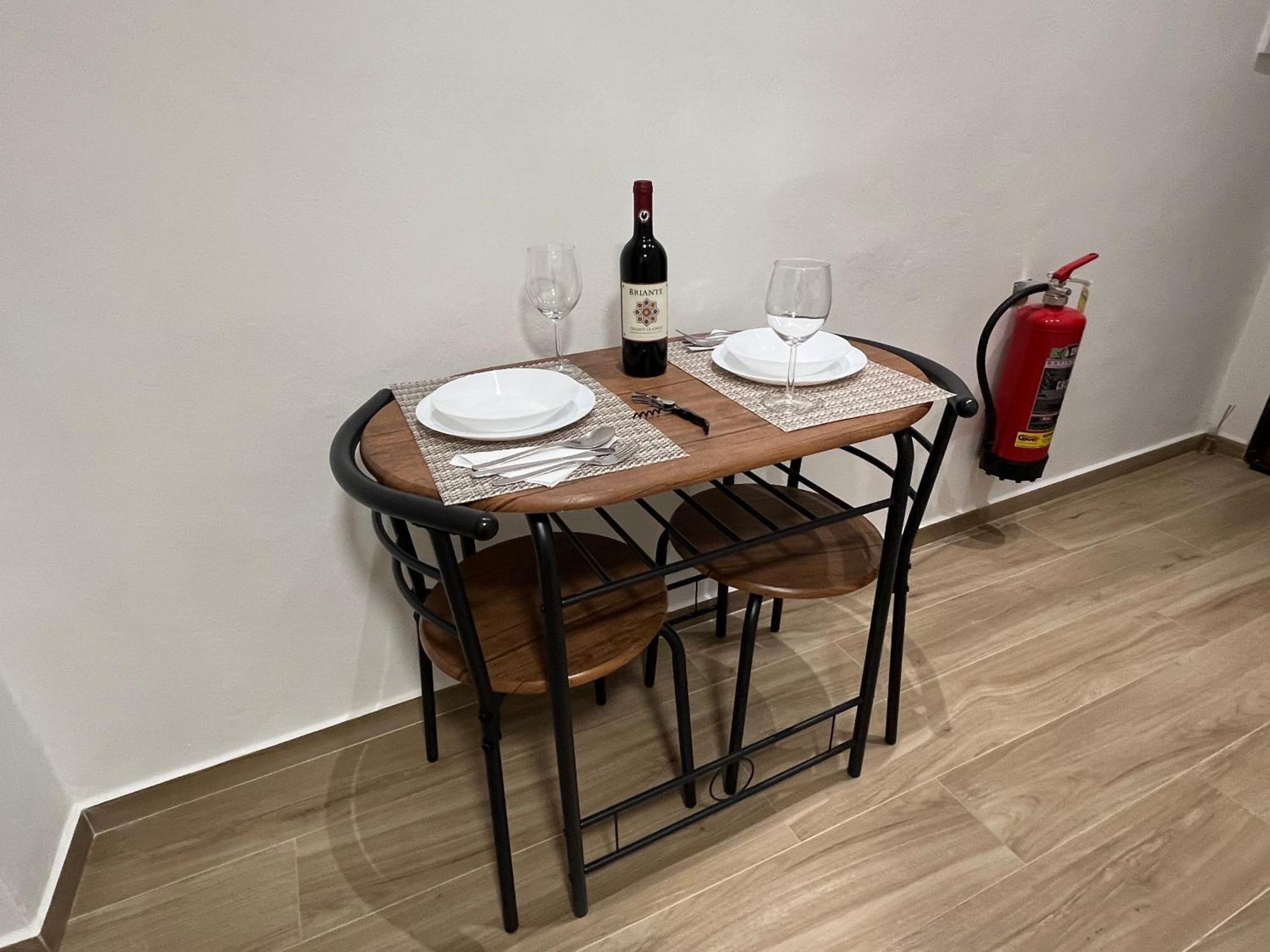 Al 106 Apartment Free Wi-Fi 5 Min Dalla Stazione Prato (Prato) Exterior foto